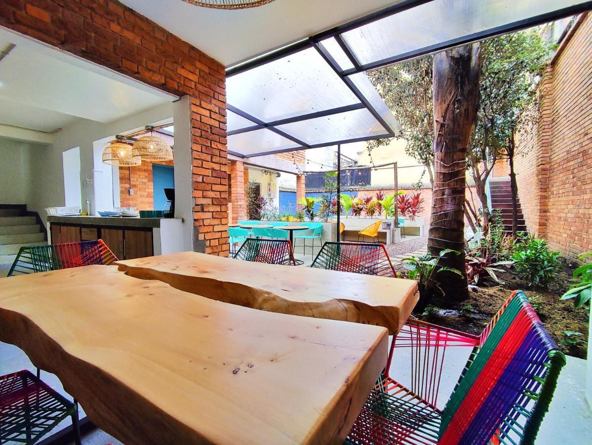 Trip Monkey Chapinero Hostel โบโกตา ภายนอก รูปภาพ