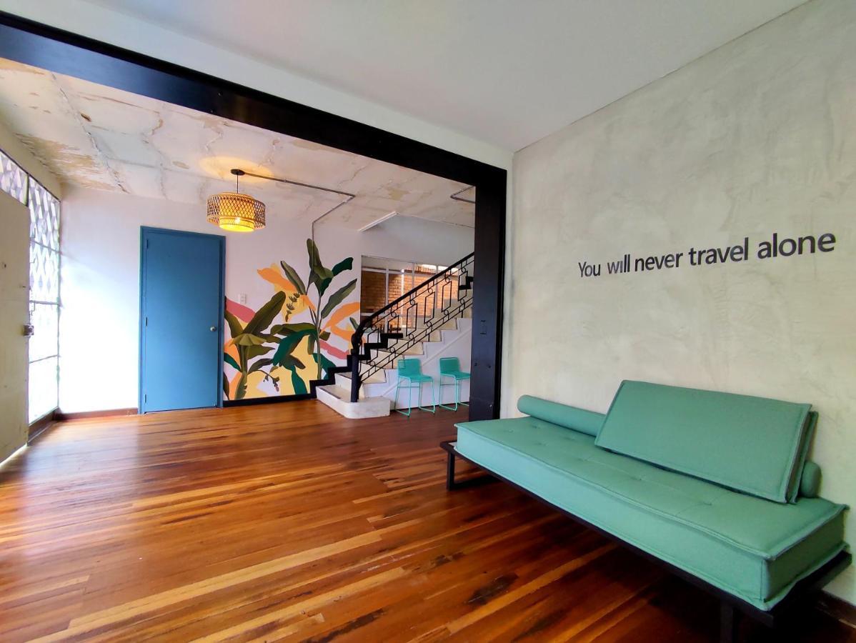 Trip Monkey Chapinero Hostel โบโกตา ภายนอก รูปภาพ