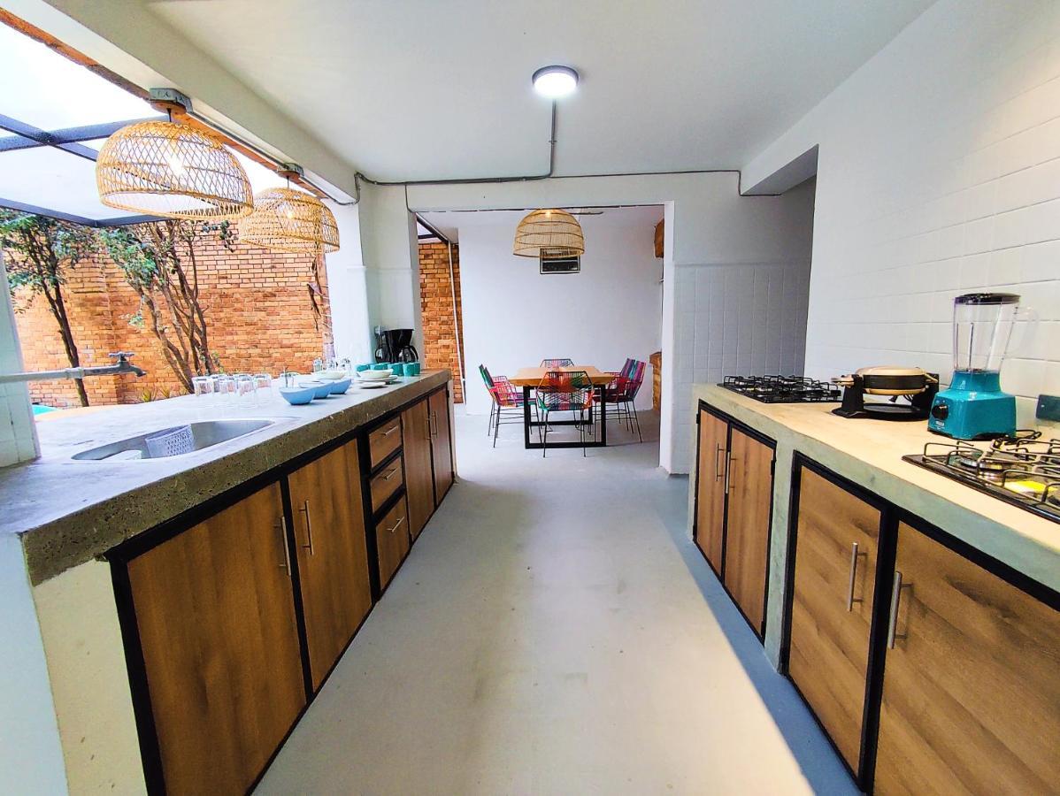 Trip Monkey Chapinero Hostel โบโกตา ภายนอก รูปภาพ
