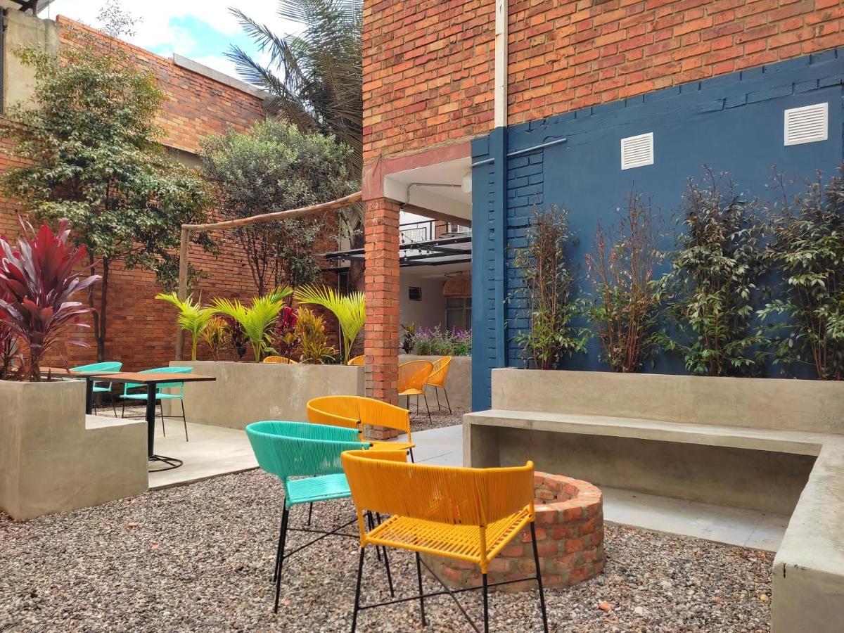 Trip Monkey Chapinero Hostel โบโกตา ภายนอก รูปภาพ