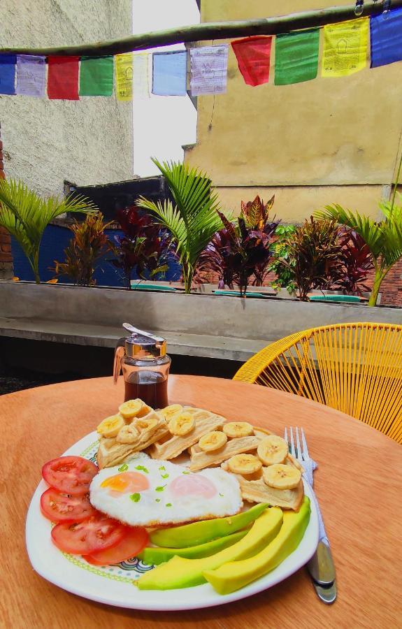 Trip Monkey Chapinero Hostel โบโกตา ภายนอก รูปภาพ